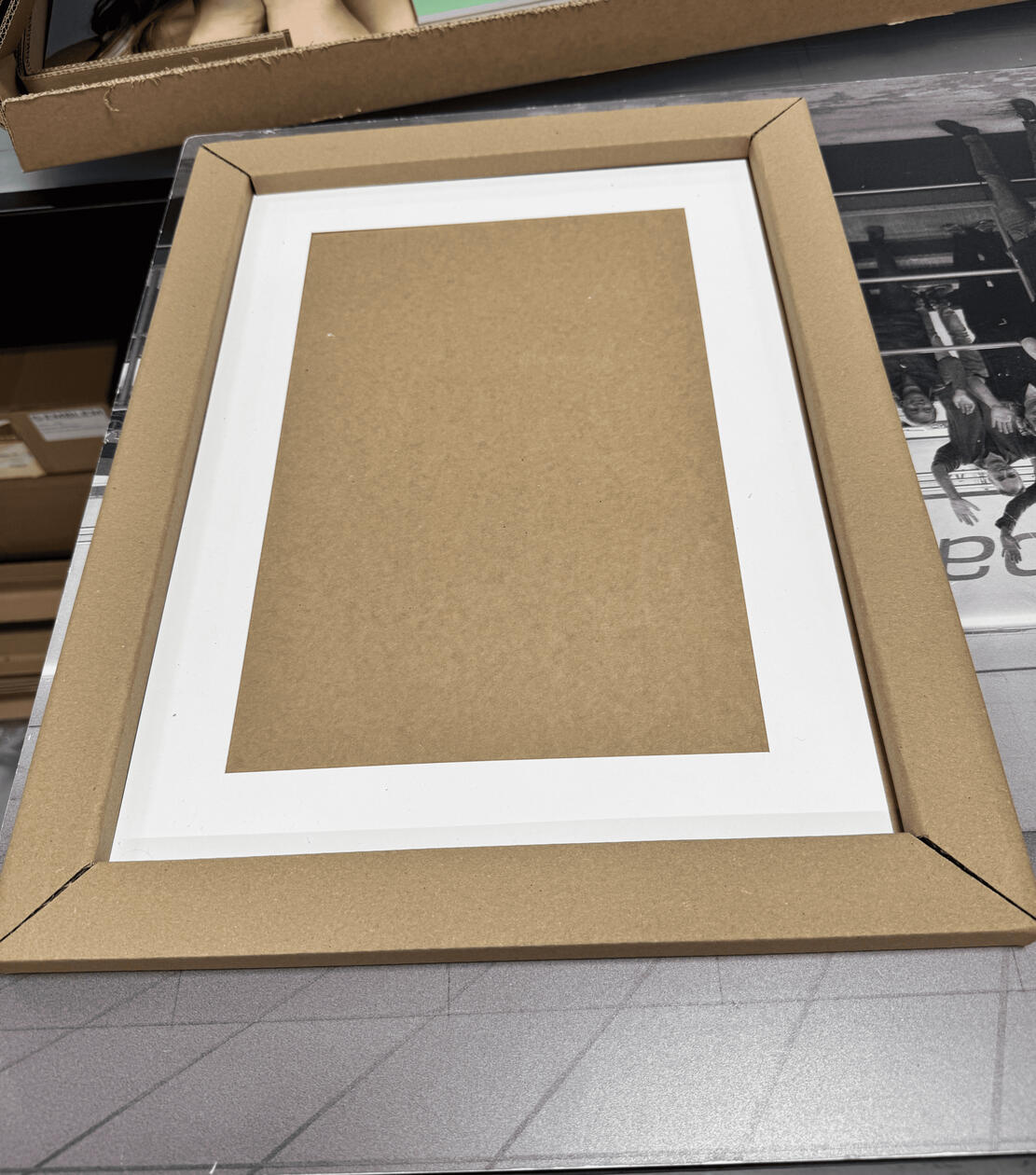 PLV grand format communication